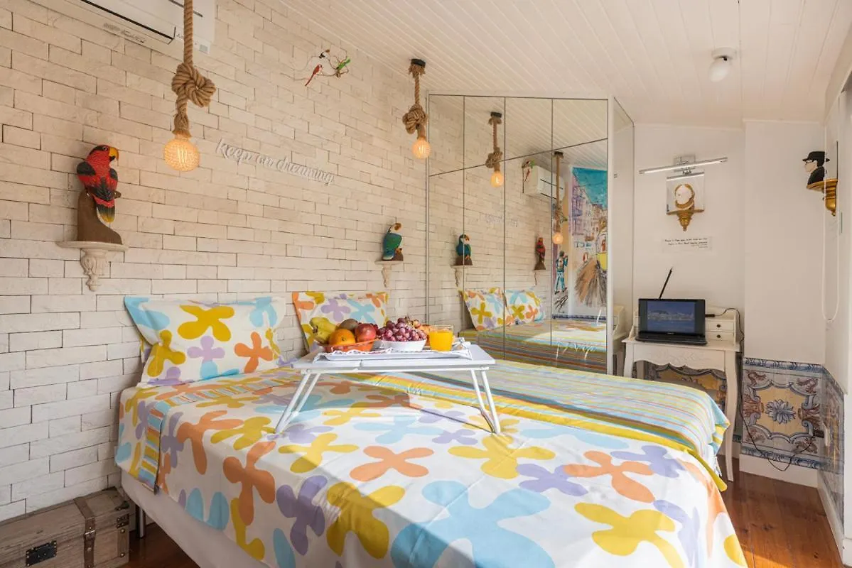 Апартаменты Peaceful Loft - Amazing Terrace & View Лиссабон